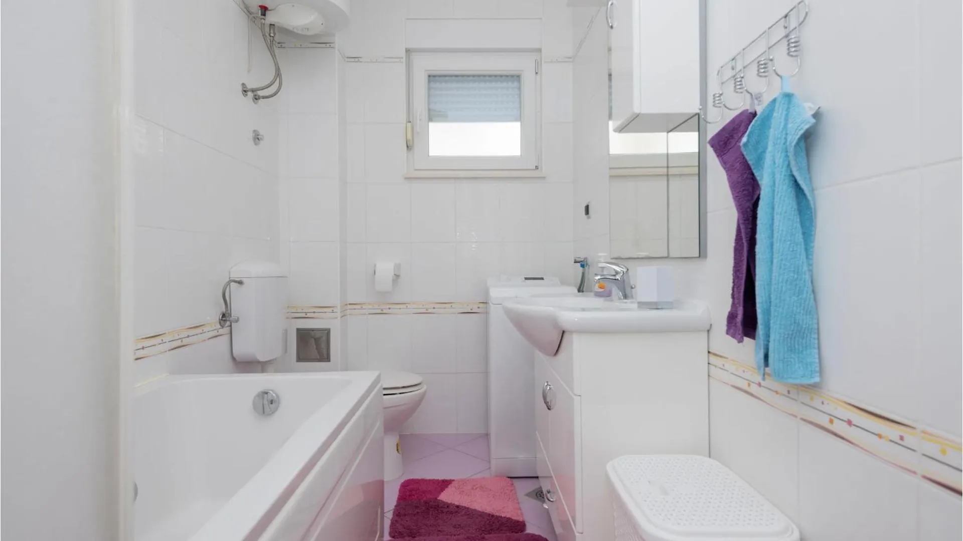 1 Bedroom Amazing Apartment In Seget Donji Trogir Croatia
